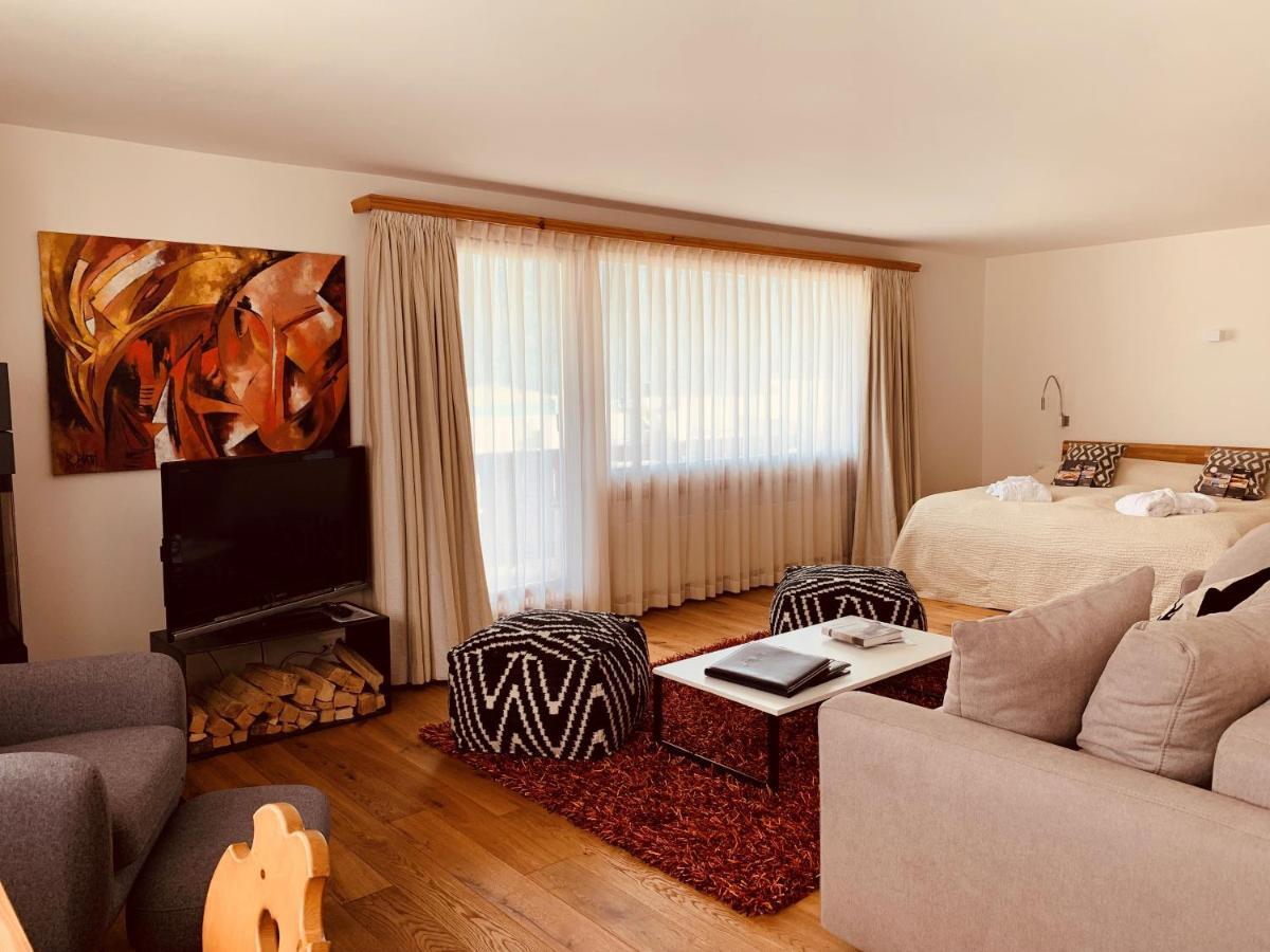 Albana 4*
